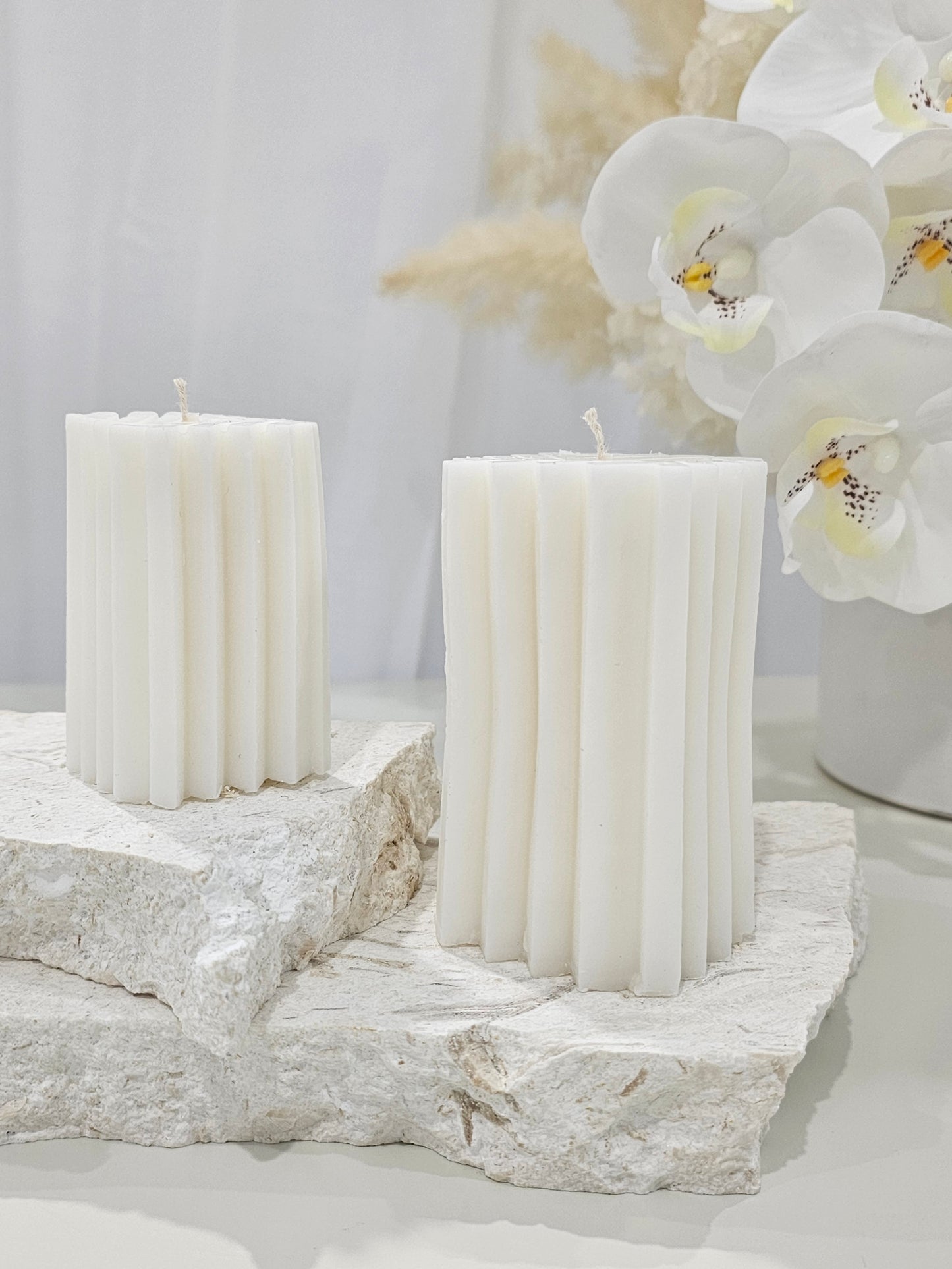Lined Geometric Candle