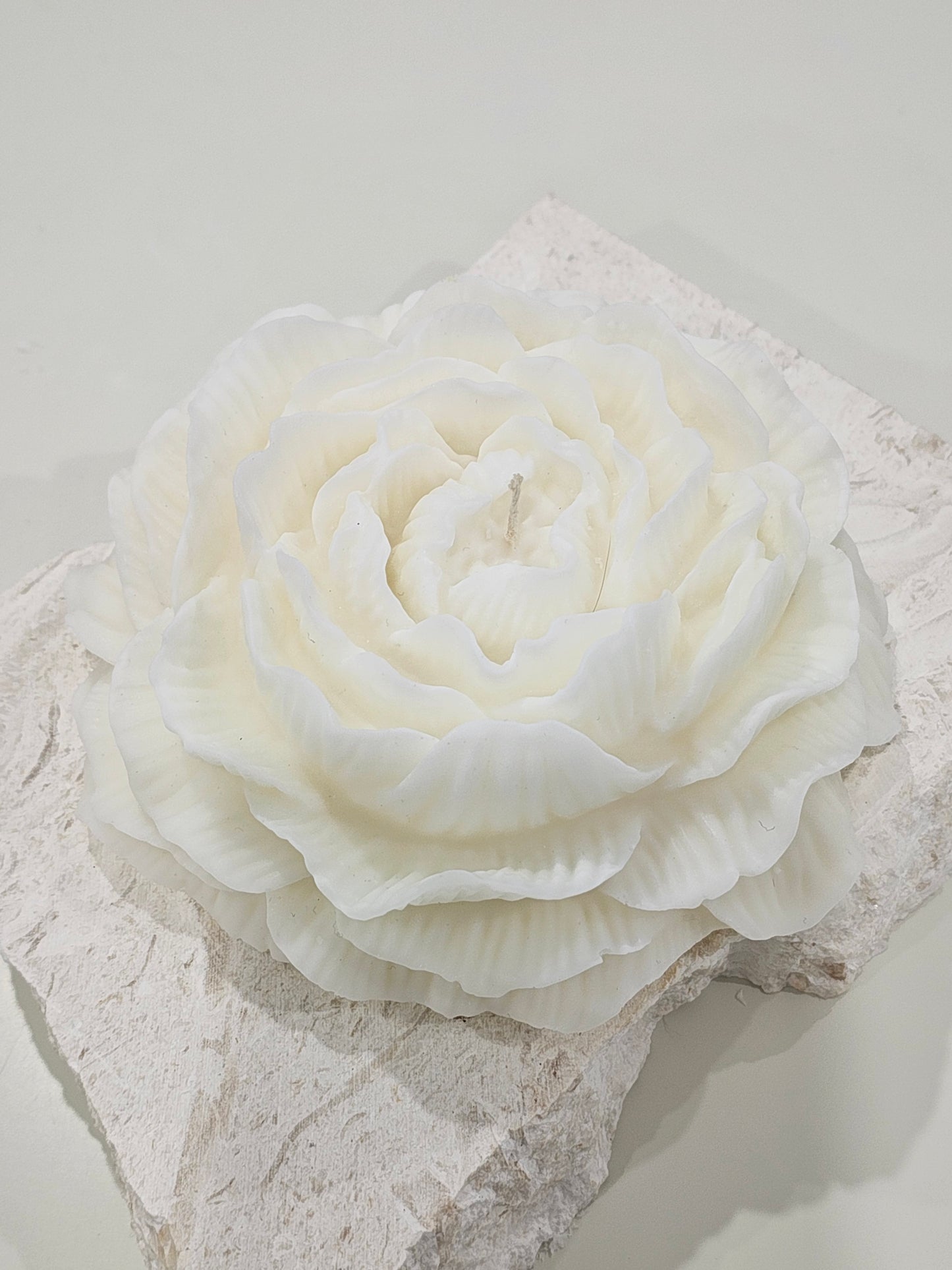 Peony Large Candle