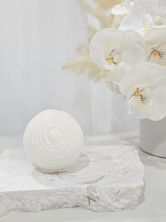 Circle Pattern Candle