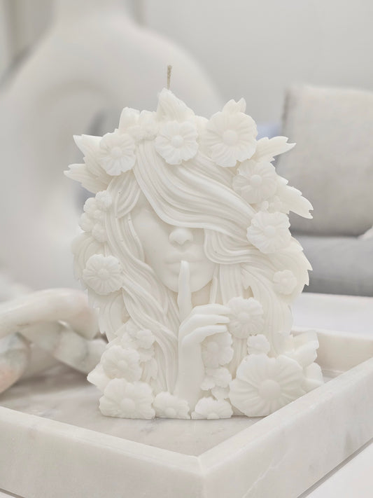 Silent Goddess Candle